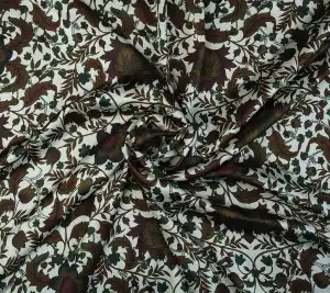 Satyna wiskozowa - roślinny wzór na perłowym tle Resztka 107 cm x 135 cm