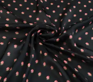 Muślin jedwabny - róże na czarnym tle- resztka 125*140cm