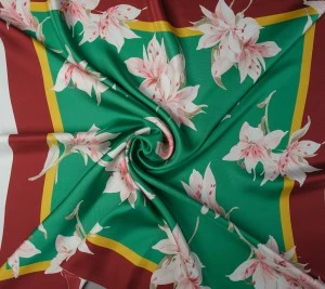 Jedwabna chusta panel twill VLTN - 90*90cm 