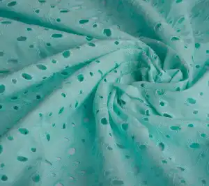 Bawełna haftowana ażurowa w lazurowym kolorze 