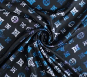 Jedwabny twill – LV logo 