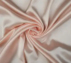 Satyna jedwabna elastyczna - baby pink Resztka 77 cm x 140 cm