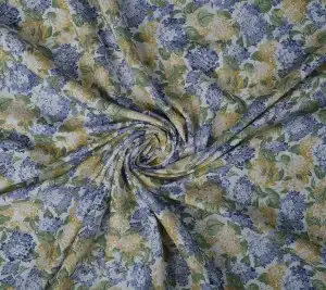 Bawełna drukowana – stonowane kwiaty