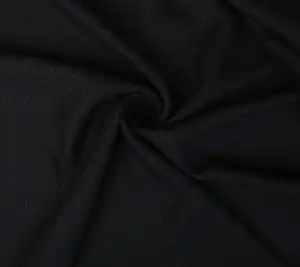 Chanelka wełniana  – noir 