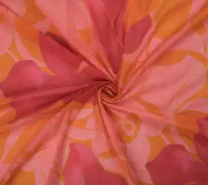Batyst bawełniany - kwiaty Resztka 75 cm x 140 cm