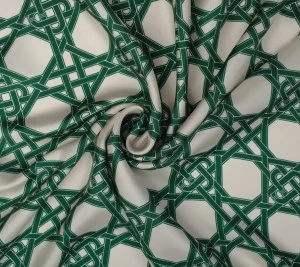Jedwab twill zielone węzły - Resztka 125 x 140 cm 