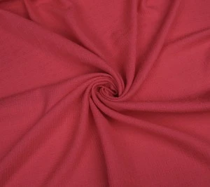Chanelka wełniana  – koralowa 