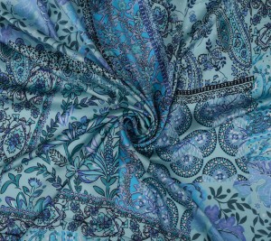 Satyna wiskozowa – Patchwork w odcieniach turkusu i błękitu