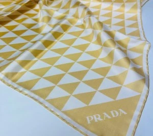 Apaszka 100% jedwab żółta 90 cm x 90 cm