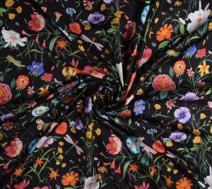 Jedwabny twill – wielobarwne kwiaty