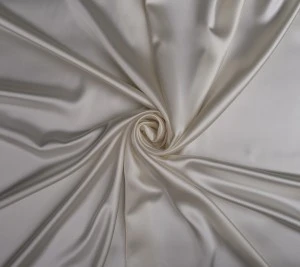  Jedwabna satyna 100% złamana bieł - gruba 40 momme
