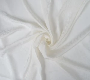  Włoska wiskoza żakardowa -  rośliny wzór