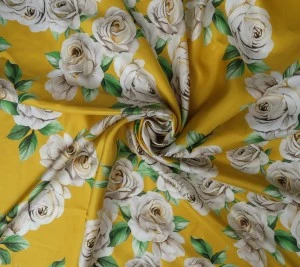 Jedwab twill – słoneczna elegancja z motywem róż