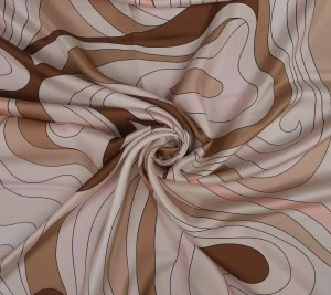 Jedwabny twill – odcienie nude Resztka 45 cm x 140 cm
